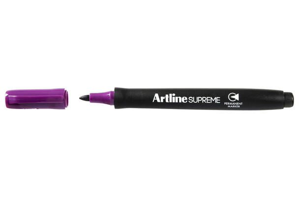 Artline SUPREME permanent marker